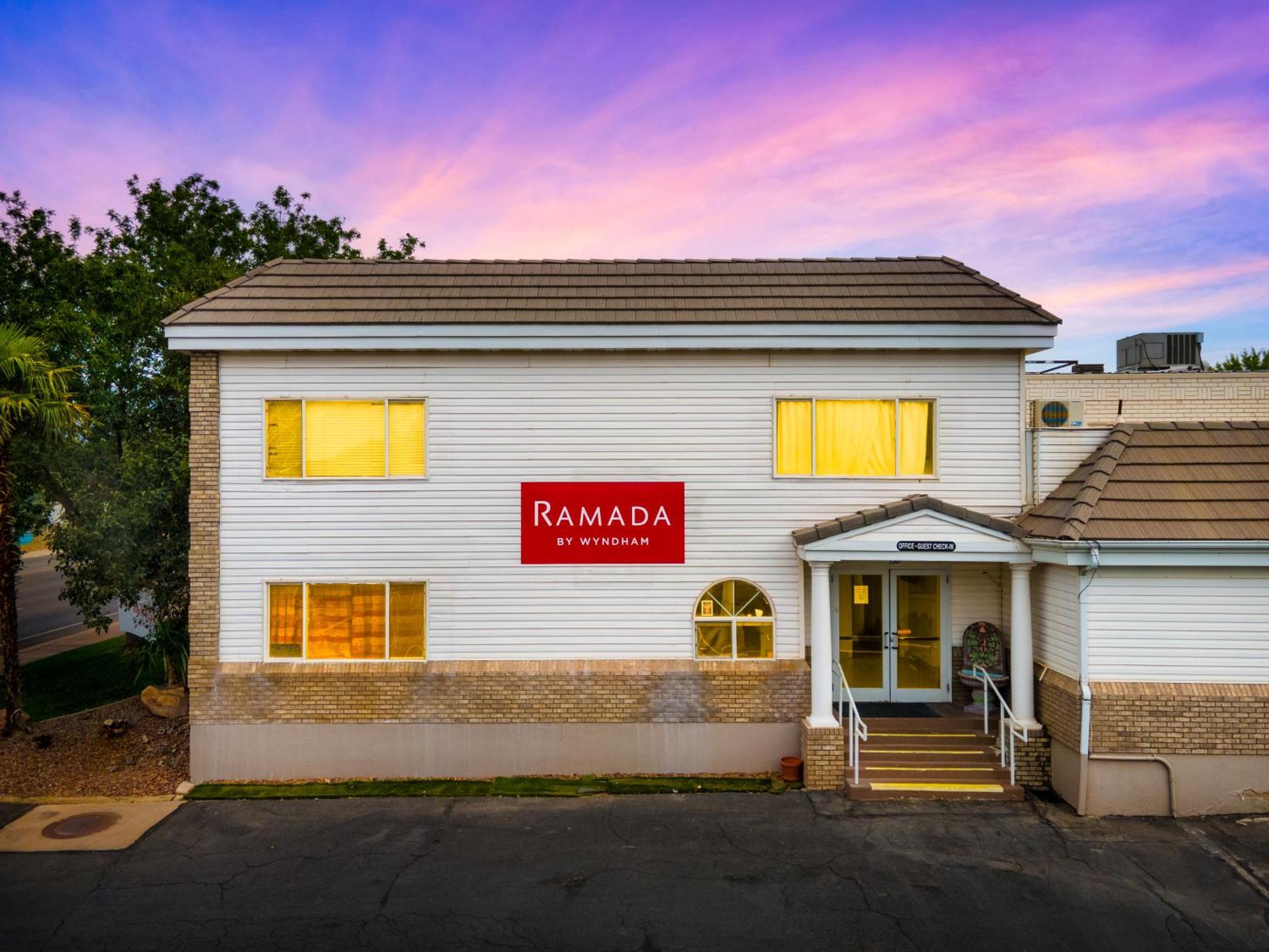 Ramada By Wyndham Zion National Park Hotel La Verkin