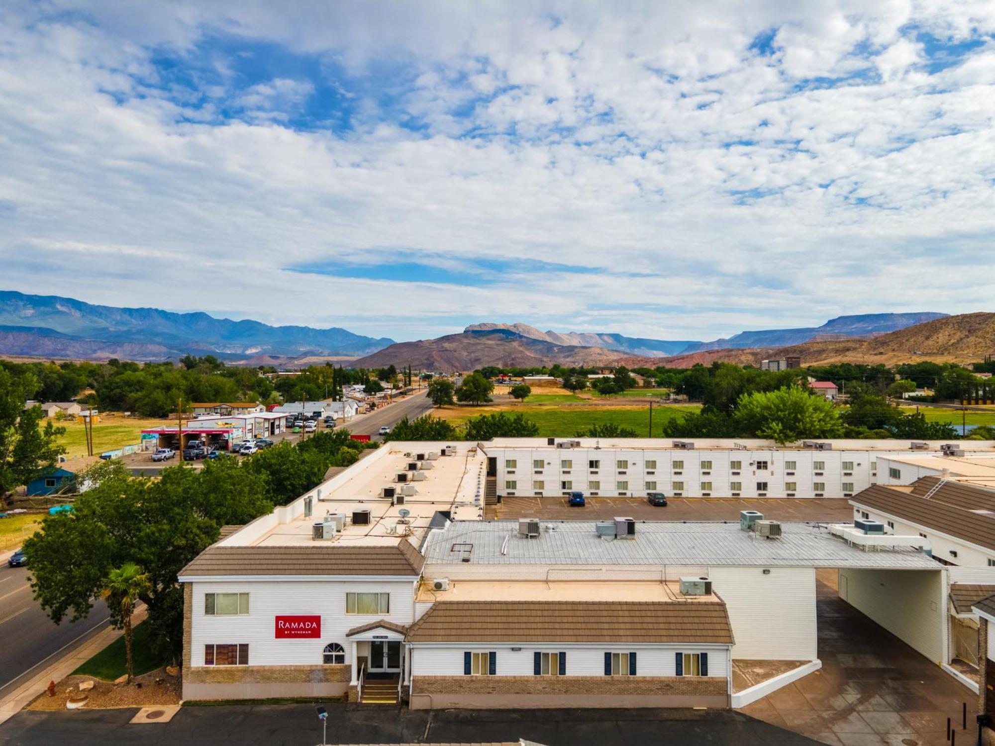Hotel Ramada By Wyndham Zion National Park